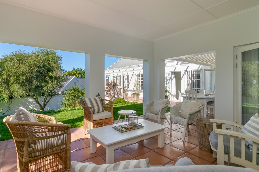 4 Bedroom Property for Sale in Belvidere Estate Western Cape